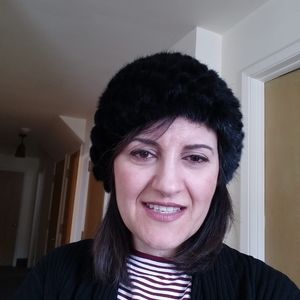 Meet your Posher, Sabine